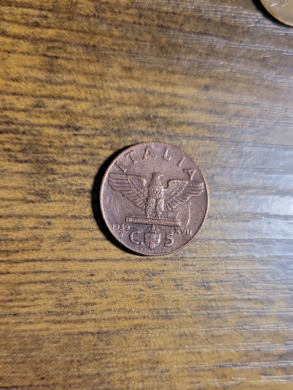 Vintage 1939 Italian 5 Centesimi Coin- Copper Tones